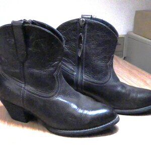 Ariat Deep Dark Brown Zip Ankle Boots - Leather Uppers - Size 6.5